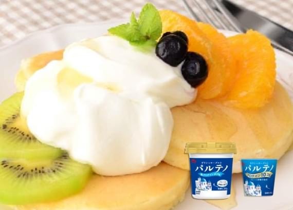 パルテノとフルーツのホットケーキ